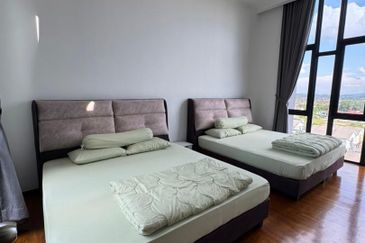 Cube On Hill ( Taman Bukit Pulai )