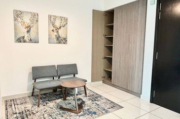 Almas @ Puteri Harbour