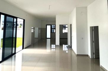 Tate Dalton @ Eco Botanic 2