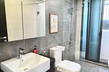 Almas @ Puteri Harbour