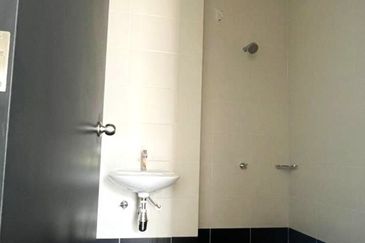 Tate Dalton @ Eco Botanic 2