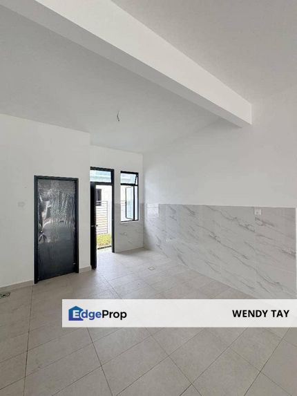 Austin Duta 4 Double Storey Terrace House（RENT ）, Johor, Johor Bahru