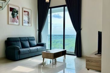 The M @ Medini Macrolink