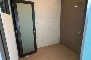 Taman Indahpura Three Storey Terrace ,Johor Bahru,Johor ,FOR RENT