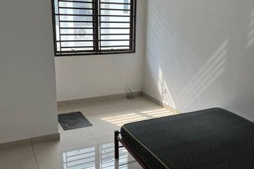 Taman Indahpura Three Storey Terrace ,Johor Bahru,Johor ,FOR RENT
