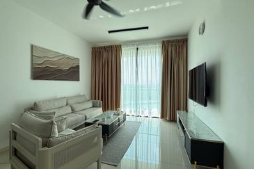 The M @ Medini Macrolink