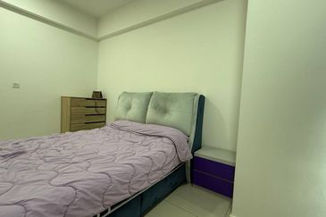 The M @ Medini Macrolink