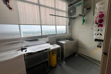 The Platino Serviced Apartment