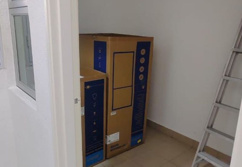 Dedaun Hijau (Greenfield Regency)