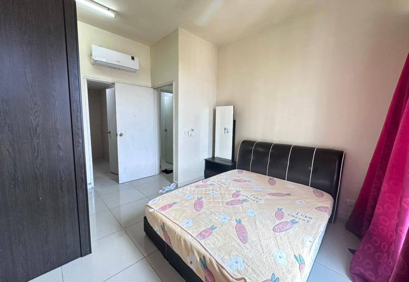 Dedaun Hijau (Greenfield Regency)