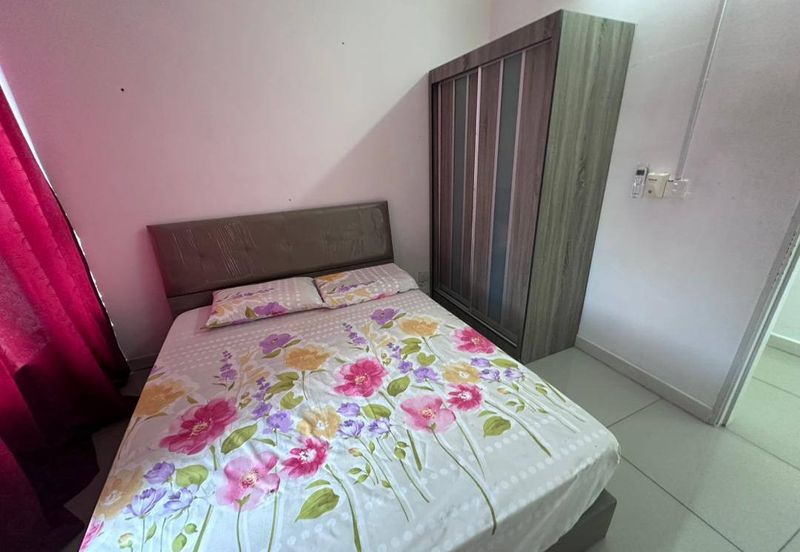 Dedaun Hijau (Greenfield Regency)