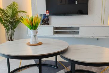 The M @ Medini Macrolink