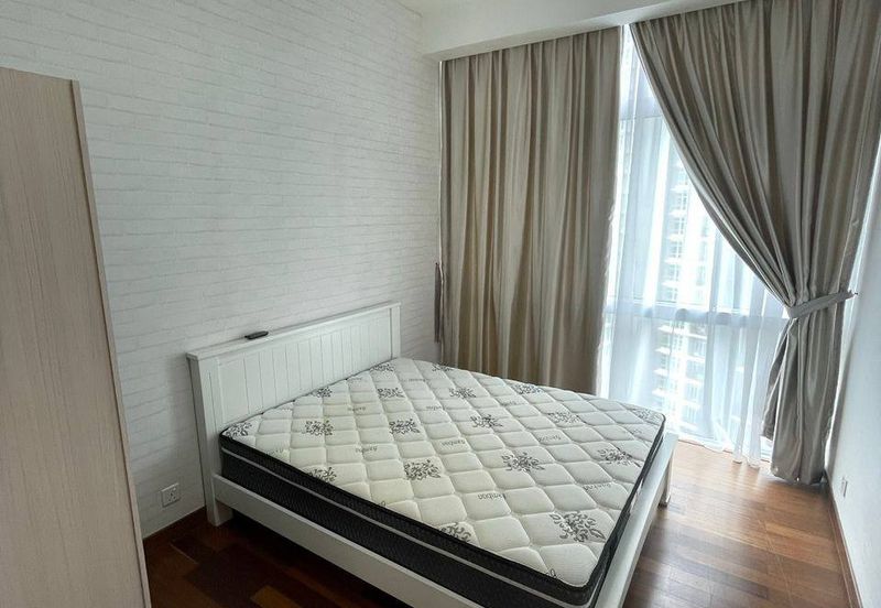 Paradiso Nuova Medini