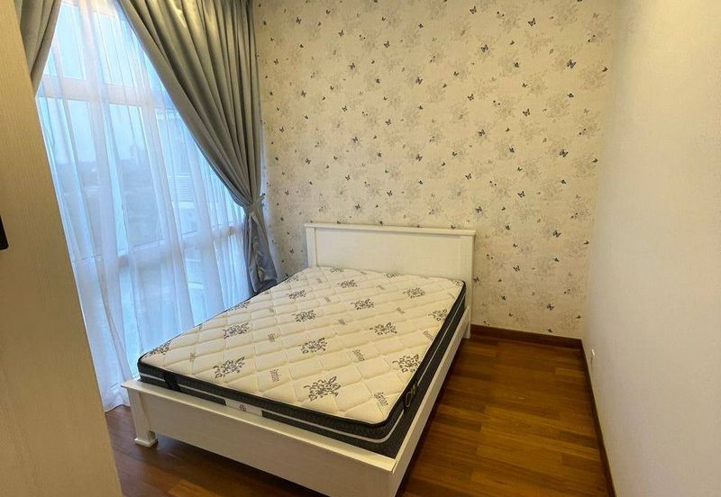 Paradiso Nuova Medini