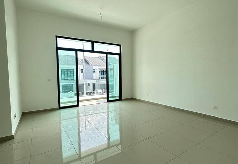 Bandar Putra Kulai (4e02 Sonatia 2)