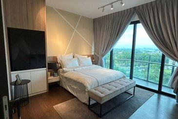 Almas Suites @ Puteri Harbour