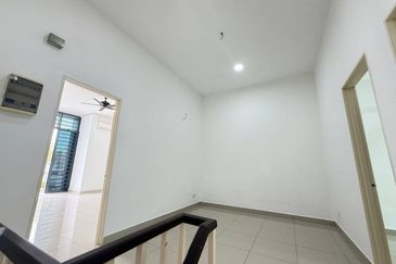 Austin Residence @Taman Mount Austin