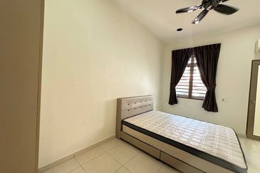 Jalan Sutera Pulai 1/5