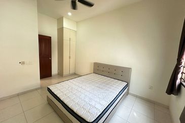 Jalan Sutera Pulai 1/5