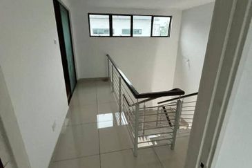 Bandar Putra Kulai (1b04 Arcela 2)