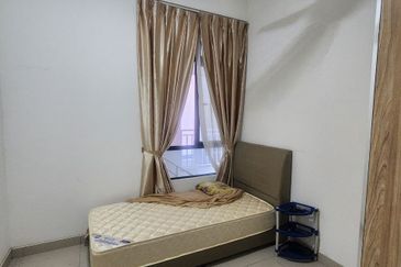 D'Summit Residences @ Kempas Utama