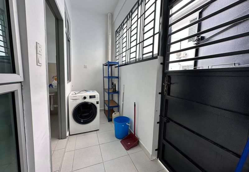 Clover @ Taman Pulai Mutiara 2