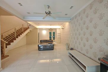 Jalan Perjiranan 11/1