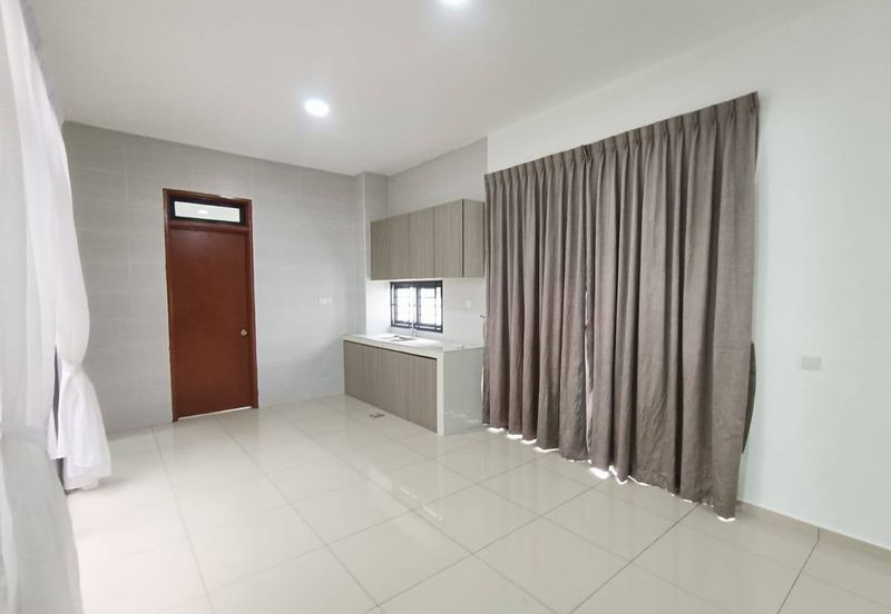 Garden Villa @ Bukit Indah 2