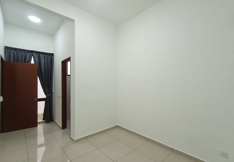 Garden Villa @ Bukit Indah 2