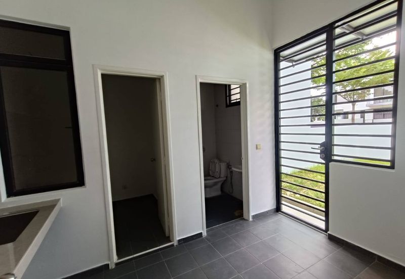 Garden Villa @ Bukit Indah 2