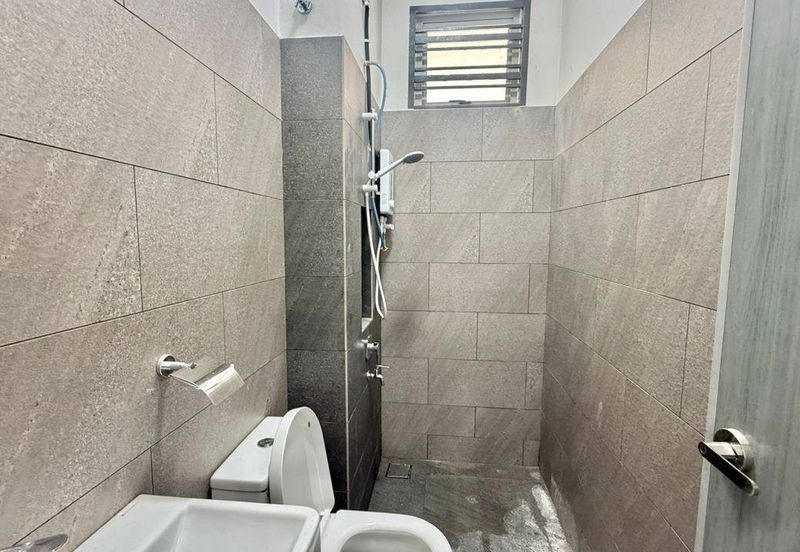 Iconia Garden Residence Precinct B @ Taman Impian Emas