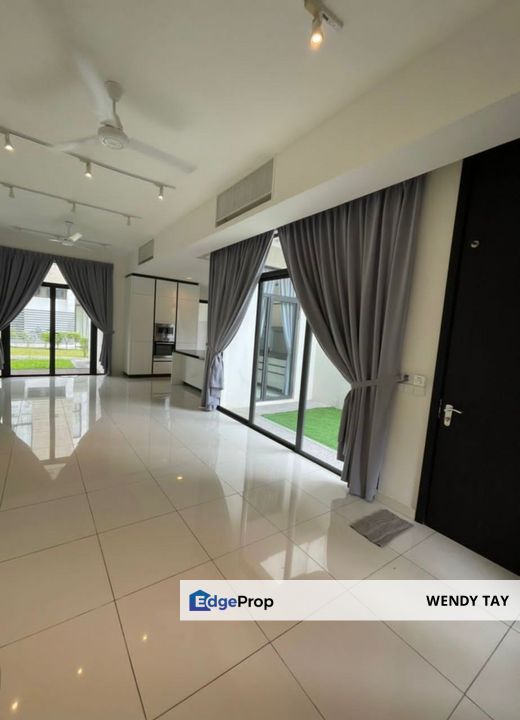 Avira Medini Double Storey Terrace House For Rent for Rental RM3,500