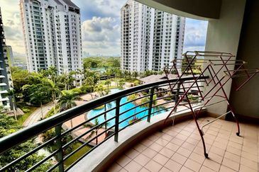 The Straits View, Bandar Baru Permas Jaya