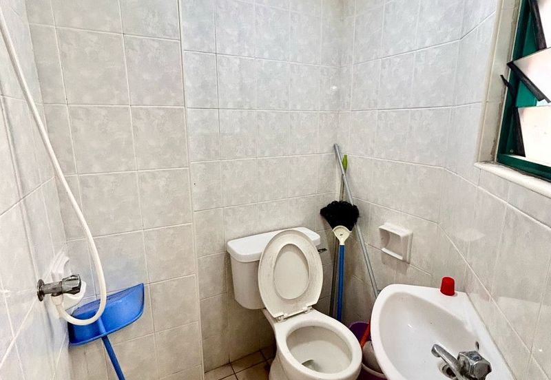 The Straits View, Bandar Baru Permas Jaya