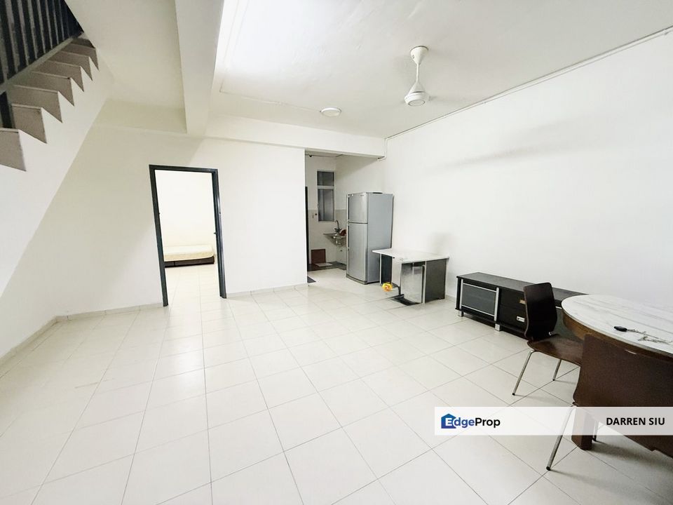 Taman Daya / Medium Cost Double Storey / 18x60st , Johor, Johor Bahru