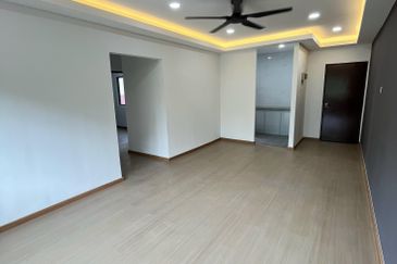 Taman Pulai Utama Flat