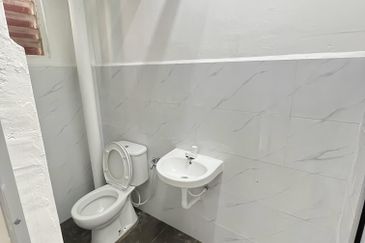 Taman Pulai Utama Flat