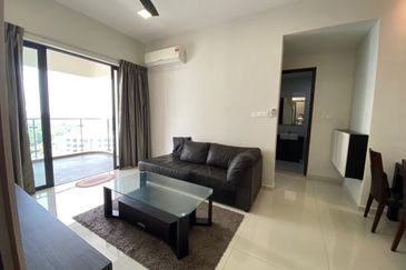 Baypoint @ Country Garden Danga Bay