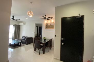 Baypoint @ Country Garden Danga Bay