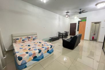 Palazio ( Pangsapuri Mayland Austin )