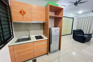 Palazio ( Pangsapuri Mayland Austin )