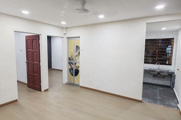 Flat Bandar Selesa Jaya