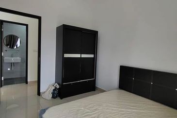 Twin Tower Residence