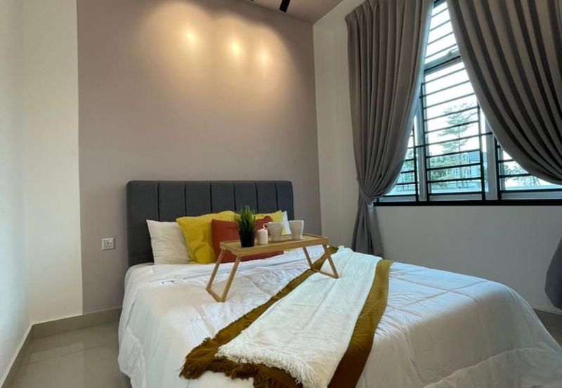 SKS Habitat Apartment, Larkin