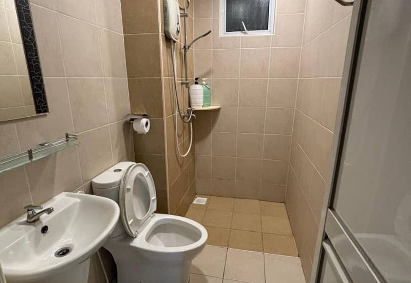 Golden Sands Seaview Residence