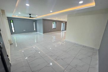 Jalan Bukit Kempas 2/15