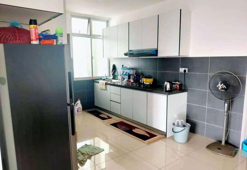 SKS Habitat Apartment, Larkin