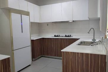 Seasons Luxury Apartments @ Amara Larkin