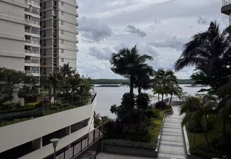 Bay Laurel @ Country Garden Danga Bay