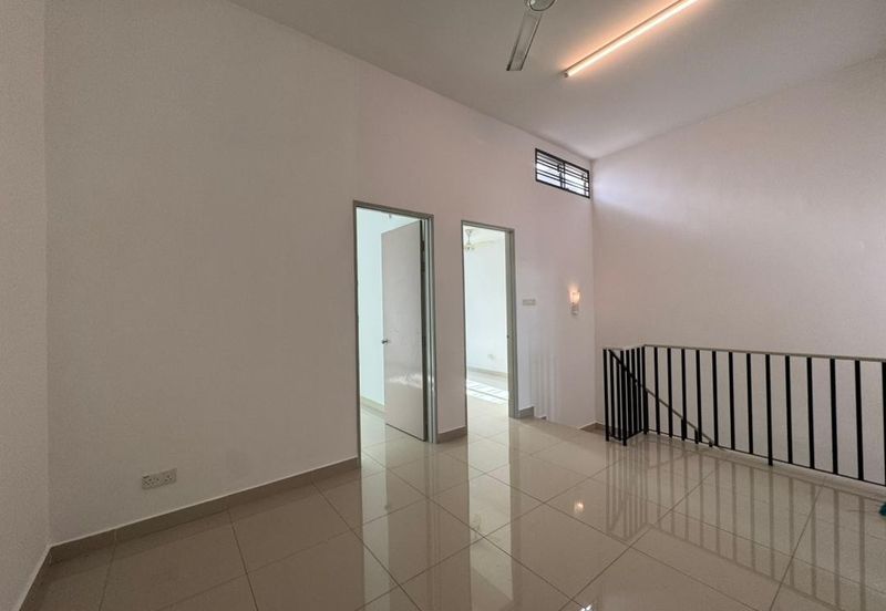 Austin Residence @Taman Mount Austin